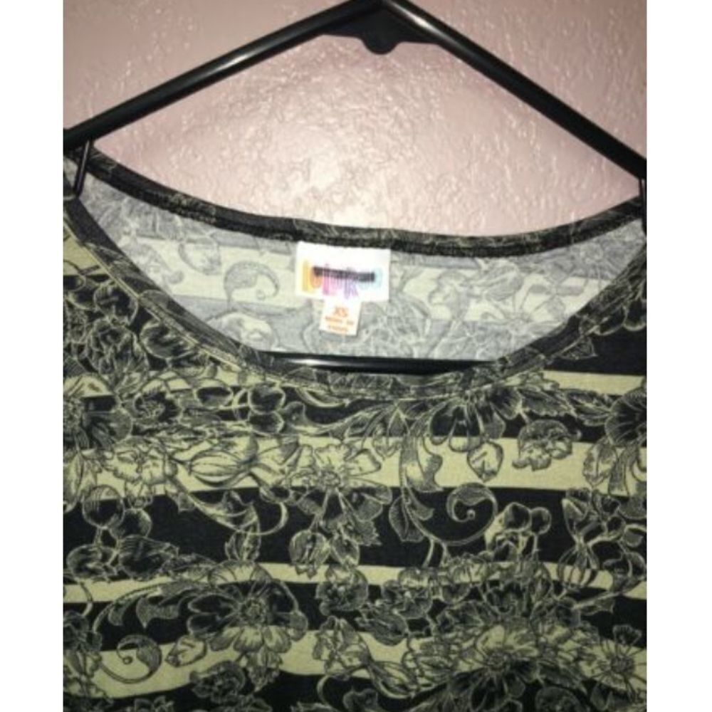 LuLaRoe Irma XS Womens Black Floral NWT - Picture 3 of 4
